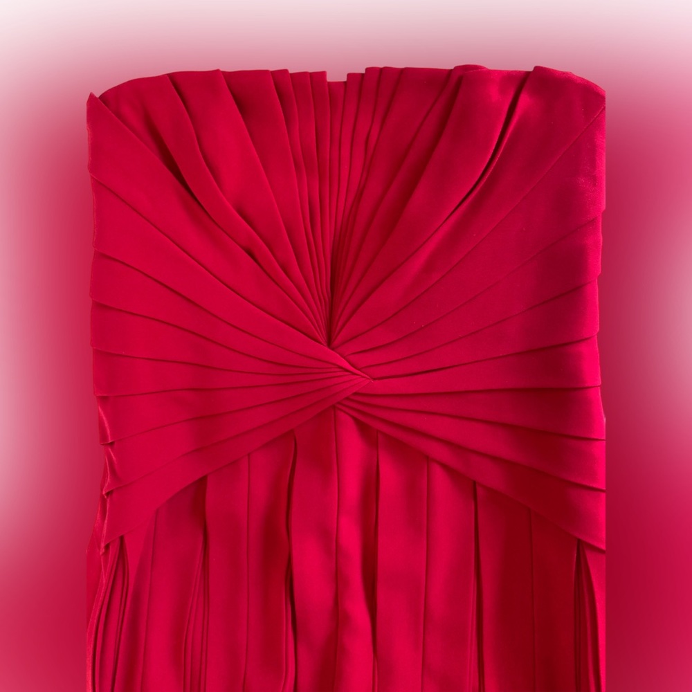 ✨Vintage red pleated cocktail dress, Carmen Marc Valvo, size 6